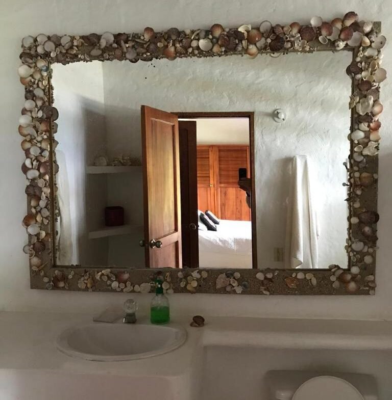 768